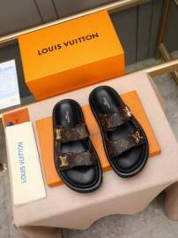 Picture of Louis Vuitton Slippers _SKULVsz35-46hnh08011190